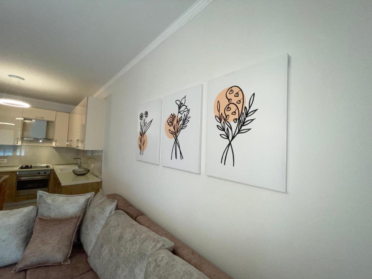 Peak Apartment Modern Durres City Centre #2 ภายนอก รูปภาพ