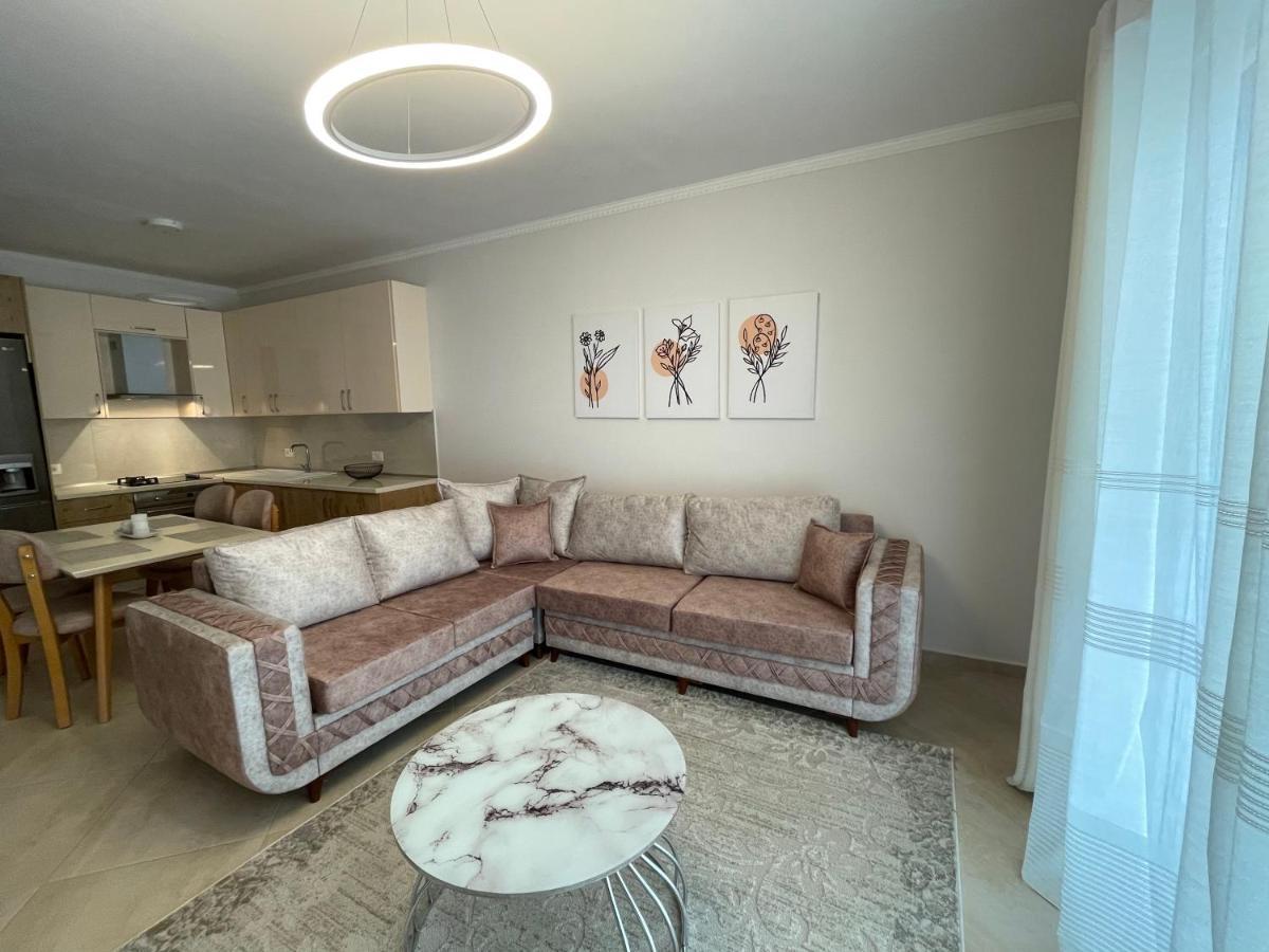 Peak Apartment Modern Durres City Centre #2 ภายนอก รูปภาพ