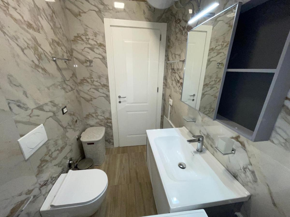 Peak Apartment Modern Durres City Centre #2 ภายนอก รูปภาพ