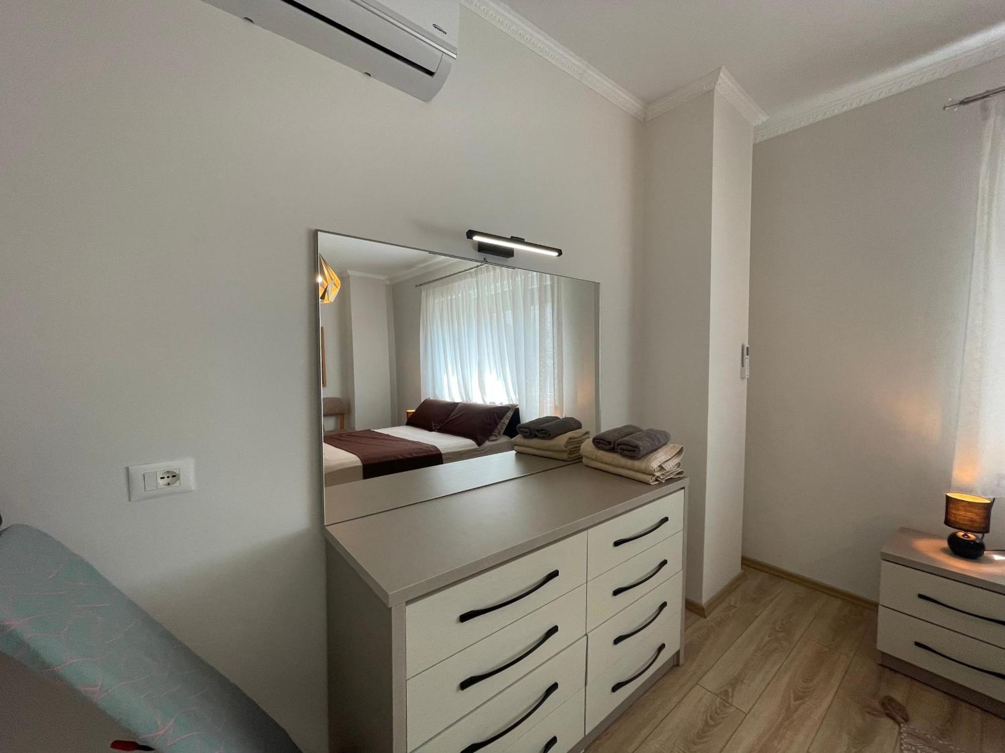 Peak Apartment Modern Durres City Centre #2 ภายนอก รูปภาพ