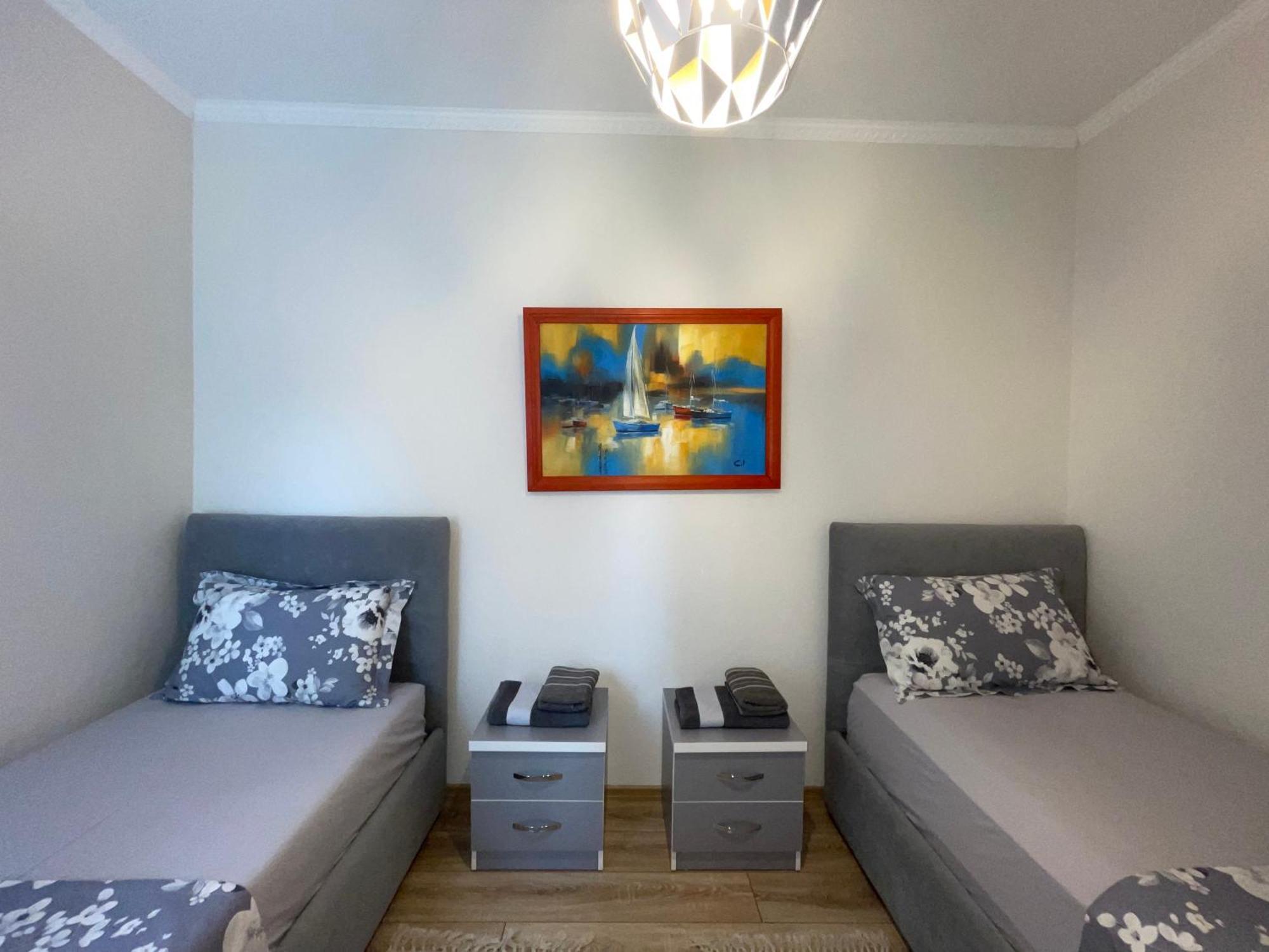 Peak Apartment Modern Durres City Centre #2 ภายนอก รูปภาพ